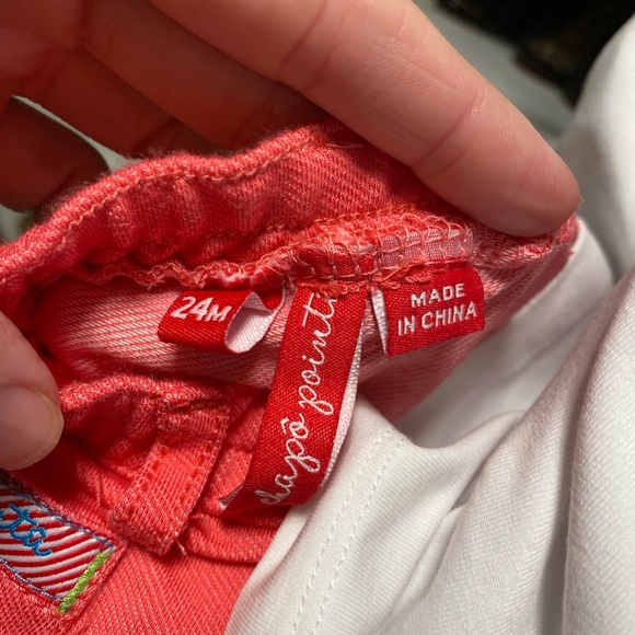 Chapeau Pointu, Girls Toddler Size 24 Mths, White Tank w/Pink short Matching set - Picture 7 of 9